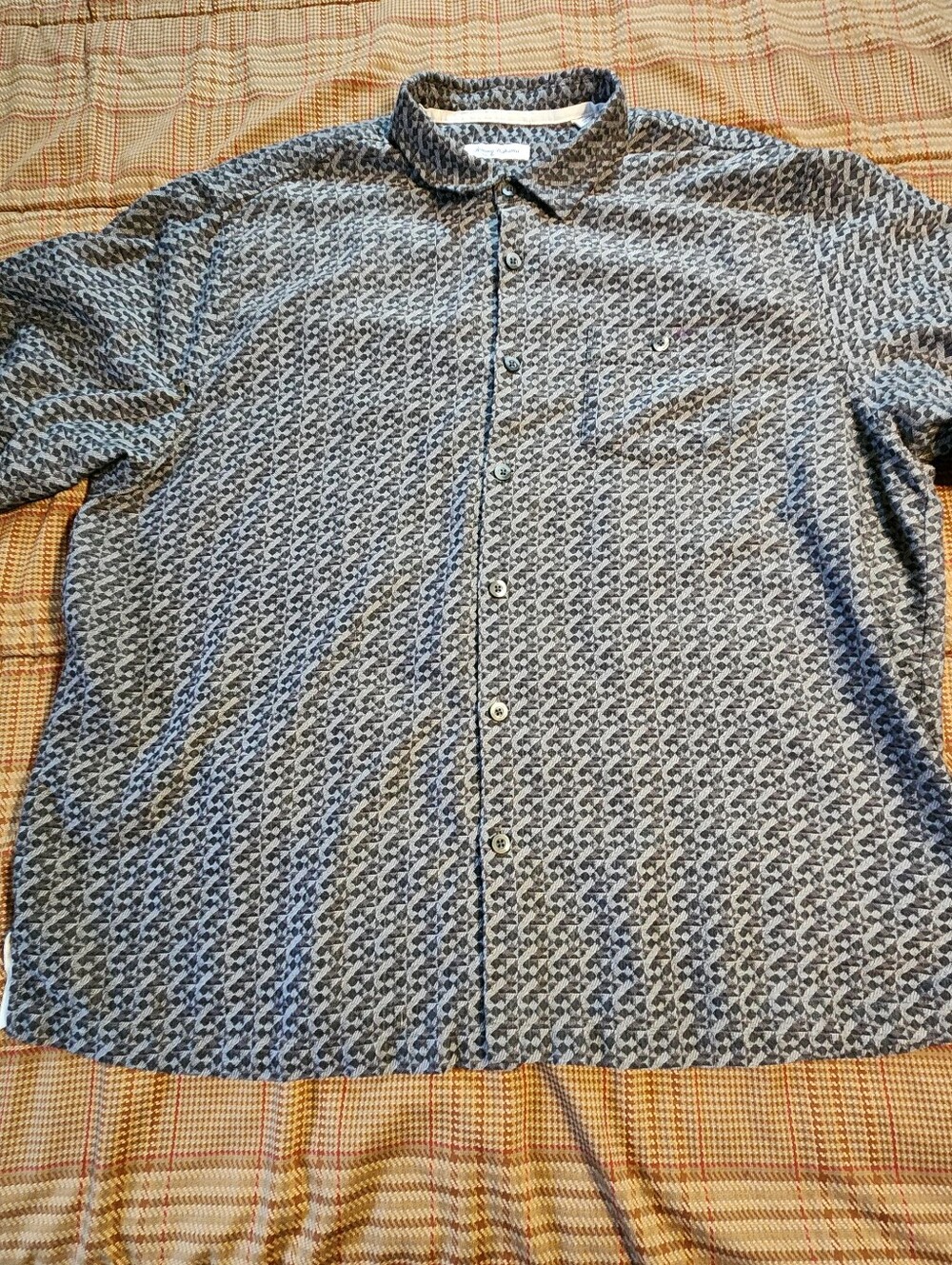 Tommy‎ Bahama SS Shirt Sz XXL Geo AOP Resort Coastal Travel Prep Vacation Casual